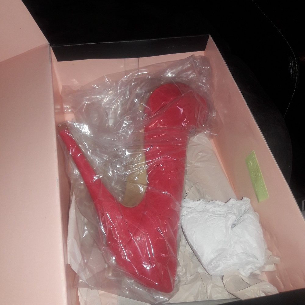 Victoria Secret hot pink heels
